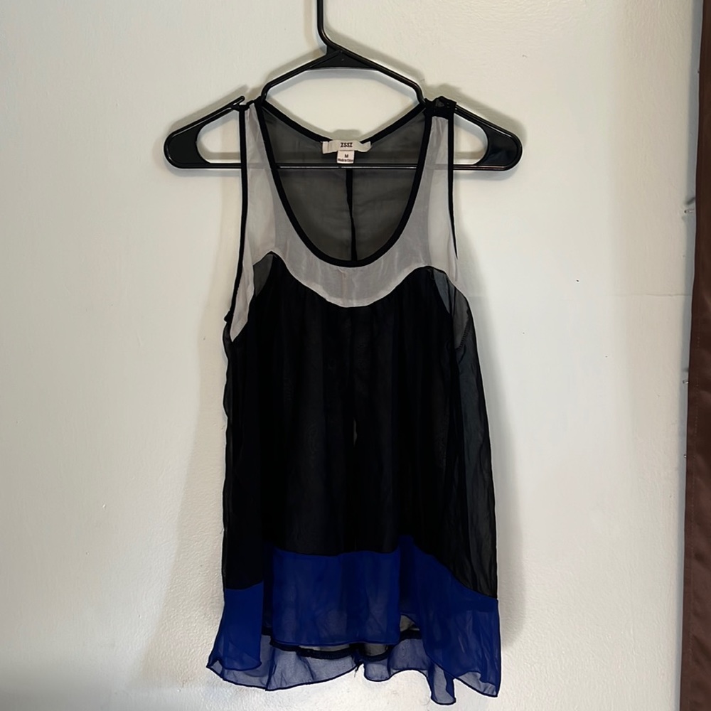ISSI Nightgown and Comfortable to bed.